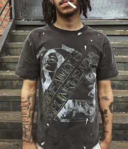 Custom Men’s Distressed Graphic Print Short Sleeve T Shirt with Punk Artwork for Urban Streetwear