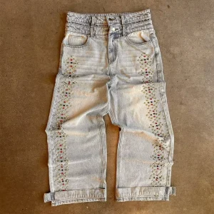 Custom Men’s High Street Straight Jeans Vintage Washed Designer Studded Denim Pants for Men