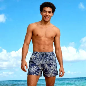 Full Custom Holidays Casual Summer Wear 4 Way Stretch Fabric Lyocell Beach Volley Shorts Performance Swimwear Swim Trunks