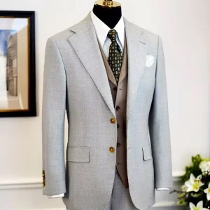 Light Grey Textured Polyester Men’s Blazer Single Breasted Relaxed Fit Dense Fabric Minimalist Hue for Versatile Casual Wear