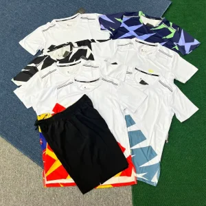 Men’s Activewear Set Breathable Short Sleeve Shirt and Sports Shorts for Fitness Exercise