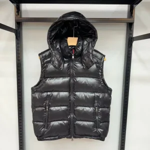 Men’s High-quality Sleeveless Down Vest with Detachable Hood Formal Winter Coat Loose and Warm Men’s Vest