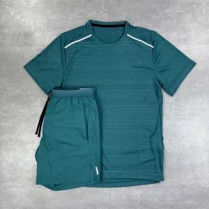 Mens Lightweight Breathable T Shirt & Shorts Set OEM Custom Summer Activewear Four Way Stretch Running Outfit Gym Fitness Set