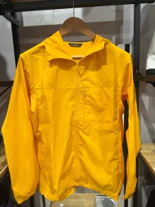 Men’s Lightweight Water-Resistant Windstopper Outdoor Jacket Zipper UV Protection Breathable and Thin