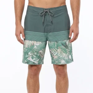 Men’s Performance Shorts 4 Way Stretch Quick Dry Athletic Training Shorts Drawstring Waist Gym Men Beach Swim Shorts