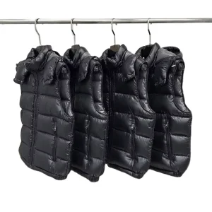 Men’s Puffer Vest Windproof Winter Outdoor Streetwear Coat with Zipper Closure Formal Style