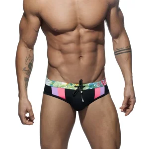 Men’s Swimwear Digital Printing Hot Spring Beach Shorts 1 Piece Scoop Neck OEM Service