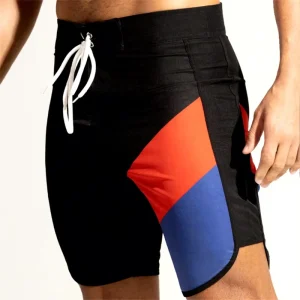 OEM Sublimation Seamless 4 Way Stretch Waterproof Breathable Beach Shorts Custom Men’s Board Shorts Fitness Swimwear