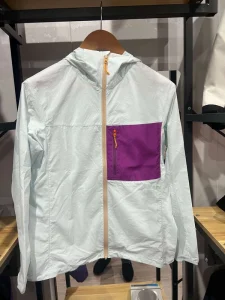 Unisex Lightweight Windstopper Outdoor Jacket Breathable Water-Resistant Fabric UV Protection Stand Zipper Soft Shell Coated