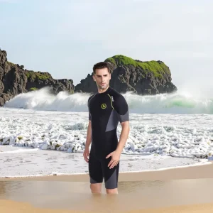 Women’s and Men’s 1.5mm Neoprene Short-Sleeved Diving Jacket Wet Suit Swimwear with Front Zip for Surfing Swimming