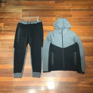 Zipper Pocket Slim Fitted Fleece Cotton Polyester Blend Comfortable Soft Full Zipper Tech Fleece Hoodie for Men